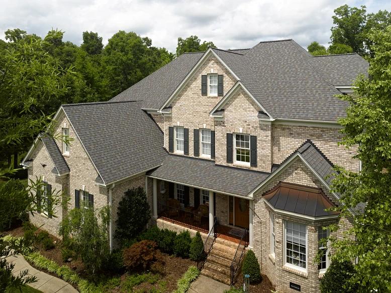 Lira Roofing Images